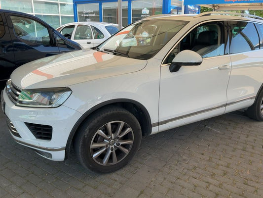 Volkswagen Touareg 3.0 V6 TDI Terrain Tech BlueMotion Tech 2015 – снимка 2
