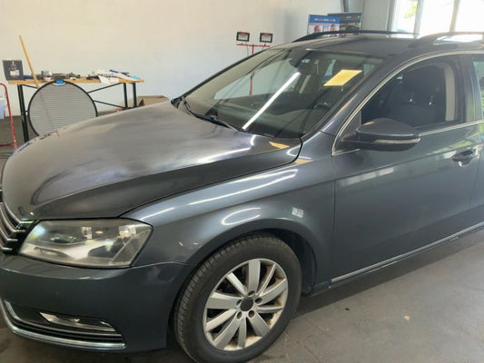 Volkswagen Passat 1.6 TDI Comfortline BlueMotion Tech 2013 – снимка на щета 2