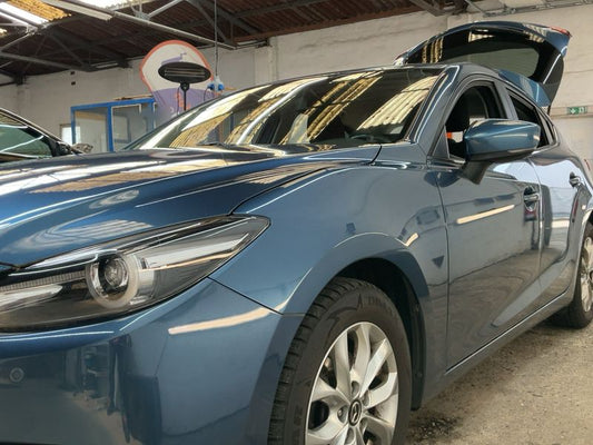 Mazda 3 2.2 Turbodiesel Exclusive-Line 2018 – снимка 2