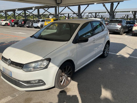 Volkswagen Polo 1.4 TDI Comfortline BlueMotion Tech 2015 – снимка 2