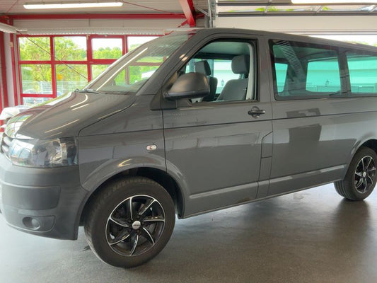 Volkswagen T5 Kombi 2.0 TDI 2013 – снимка 2