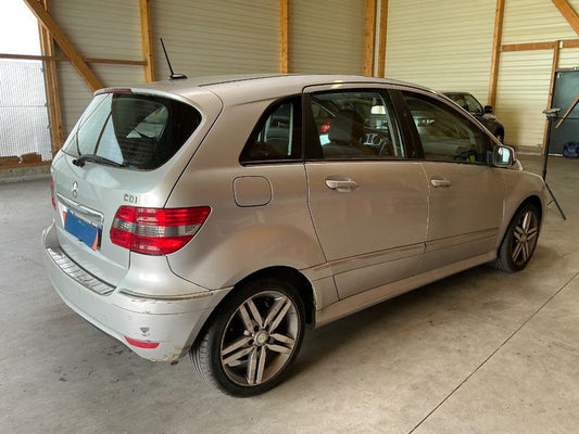 Mercedes-Benz B-Klasse B 180 CDI Classic 2011 – снимка 2