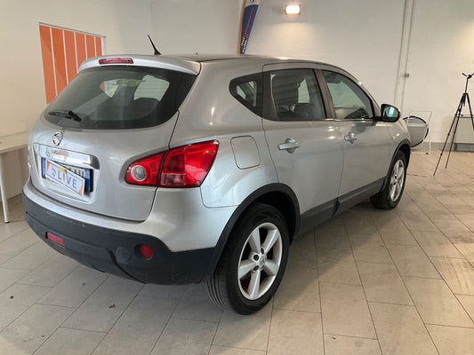 Nissan Qashqai 2.0 Tekna 4x4 2007 – снимка 2