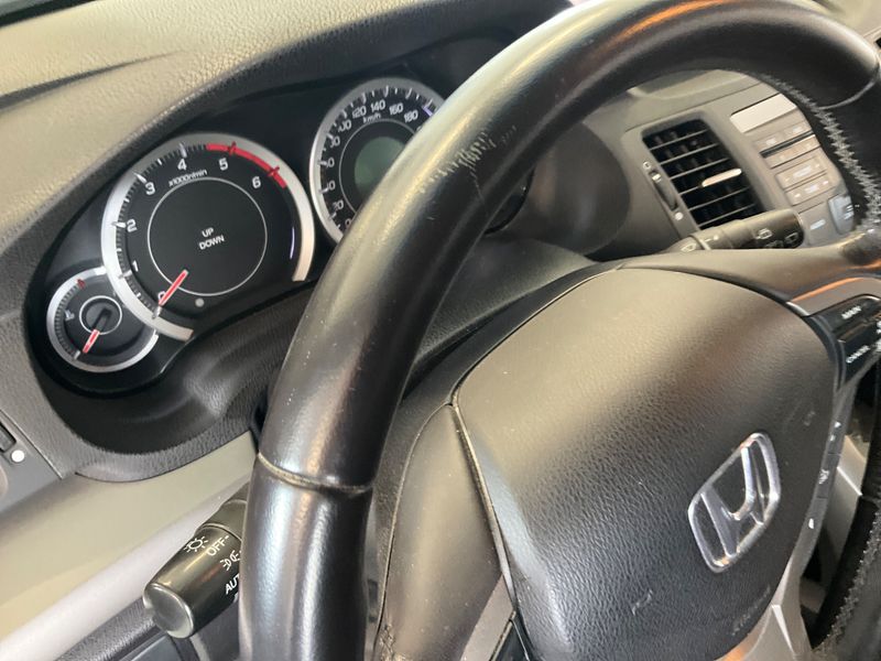 Honda Accord 2.2 DTEC Executive 2011 – снимка на щета