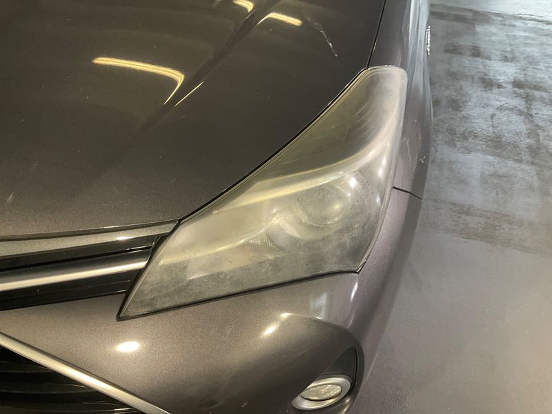 Toyota Yaris 1.5 Hybrid Active 2016 – снимка 26