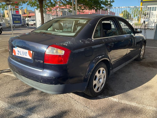 Audi A4 1.9 TDI 2004 – снимка 2