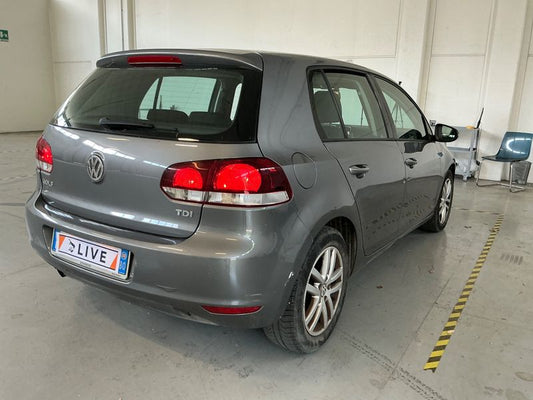 Volkswagen Golf VI 1.6 TDI Highline 2010 – снимка 2