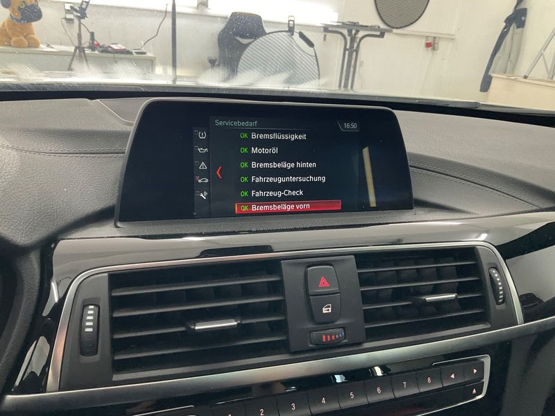 BMW 3er 318d Sport Line 2018 – снимка 24