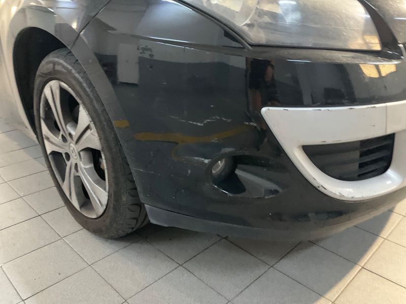 Renault Scenic 1.5 dCi Dynamique 2011 – снимка 38
