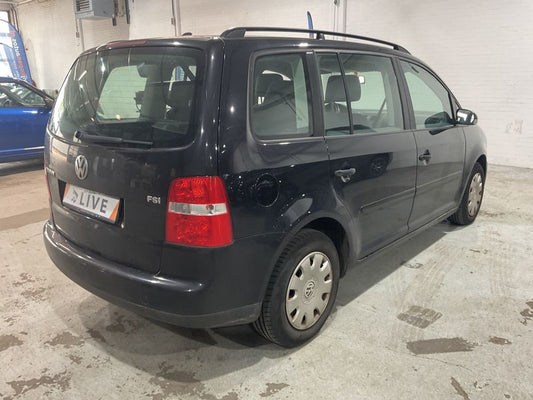 Volkswagen Touran 1.6 FSI Highline 2006 – снимка 2