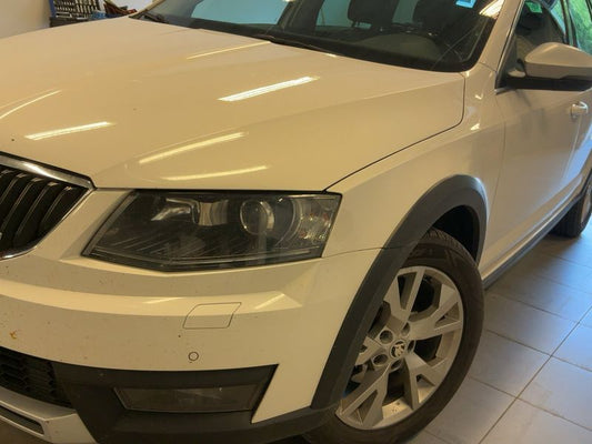 Skoda Octavia 2.0 TDI Scout 4x4 2016 – снимка 2