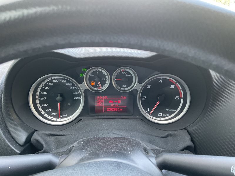 Alfa Romeo MiTo 1.3 JTDM Distinctive 2012 – снимка на щета