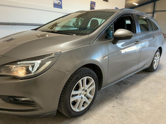 Opel Astra 1.4 SIDI Turbo Active 2017 – снимка 2