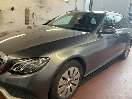 Mercedes-Benz E-Klasse E 220 d Standard 2017 – снимка 2