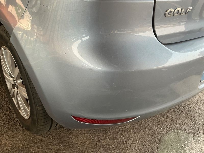 Volkswagen Golf VI 1.6 TDI Advance 2010 – снимка на щета
