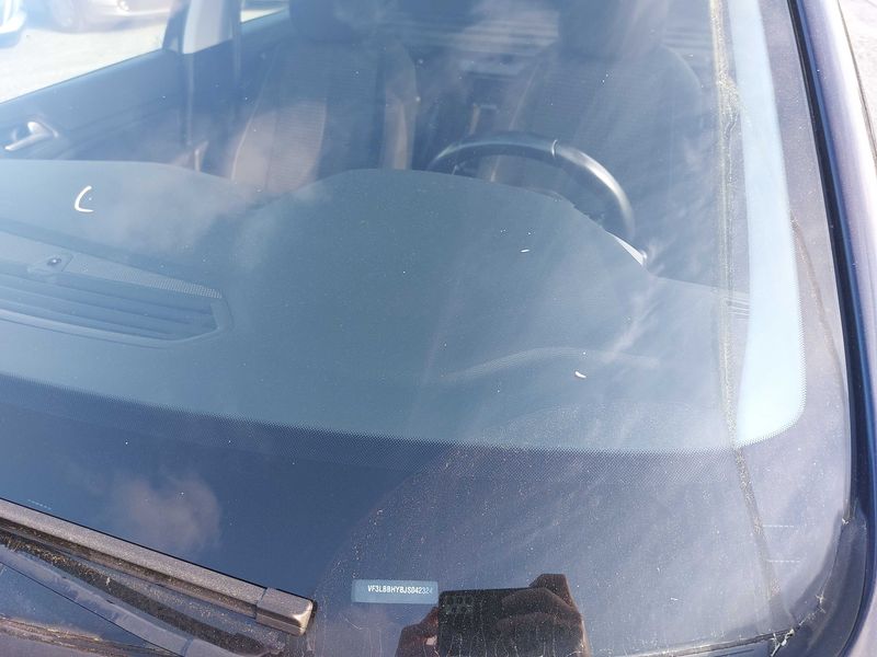 Peugeot 308 1.6 Blue-HDi Premium Pack 2018 – снимка 107