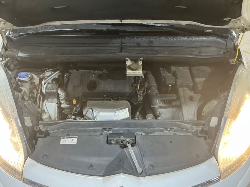 Citroen C4 Grand Picasso 1.6 VTi Seduction 2013 – снимка на щета