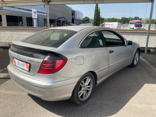 Mercedes-Benz C-Klasse C 230 Kompressor 2002 – снимка 2