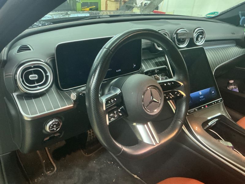 Mercedes-Benz C-Klasse C 300 d Mild-Hybrid T AMG Line 2022 – снимка 25