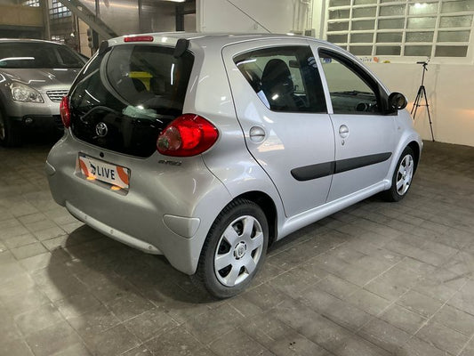 Toyota Aygo 1.0 Cool 2006 – снимка 2