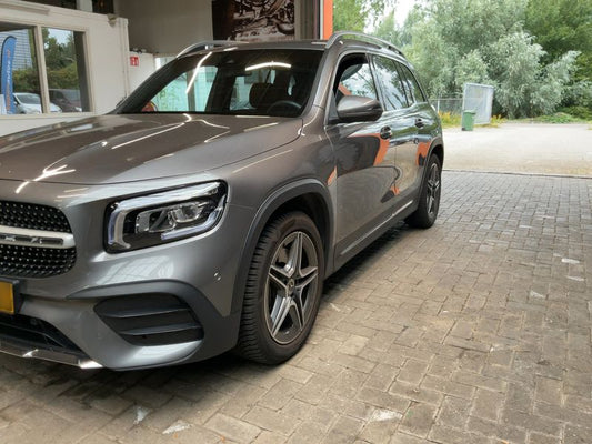 Mercedes-Benz GLB-Klasse GLB 250 4Matic AMG Line 2022 – снимка 2