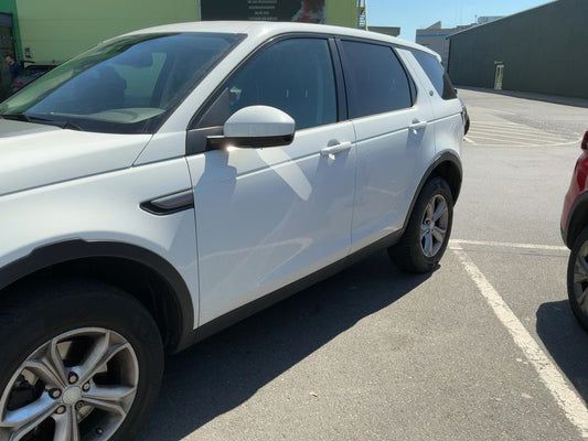 Land Rover Discovery Sport 2.0 Td4 SE AWD 2016 – снимка 2