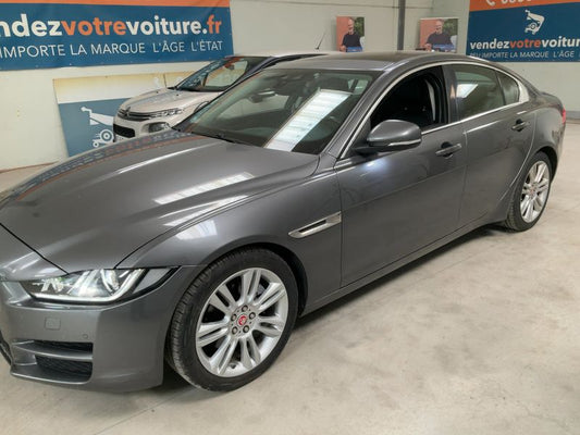 Jaguar XE 20d Business 2017 – снимка 2