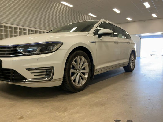 Volkswagen Passat 1.4 GTE 2016 – снимка 2
