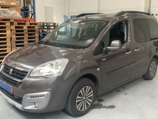 Peugeot Partner 1.2 PureTech Style 2017 – снимка 2