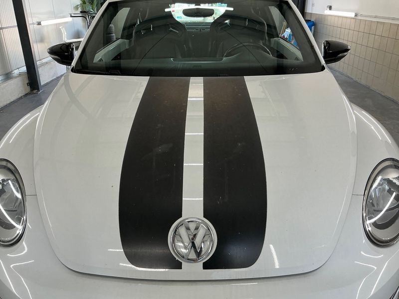Volkswagen Beetle 2.0 TSI Sport 2011 – снимка 36