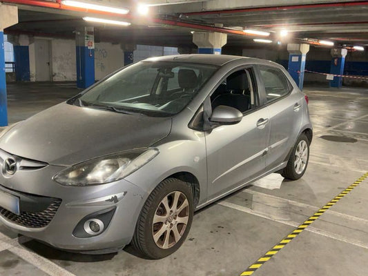 Mazda 2 1.3 Trendy 2011 – снимка 2