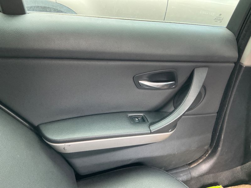 BMW 3er 320d Confort 2007 – снимка 10