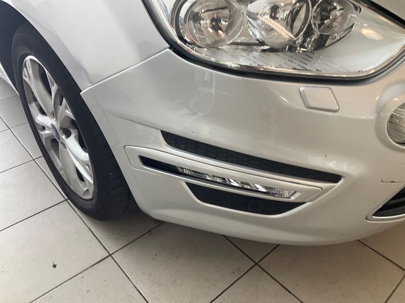 Ford S-Max 2.2 TDCi Titanium 2013 – снимка 31