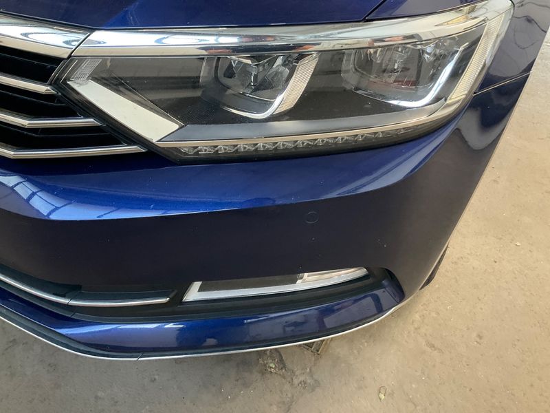 Volkswagen Passat 2.0 TDI Highline BlueMotion Tech 2017 – снимка 34