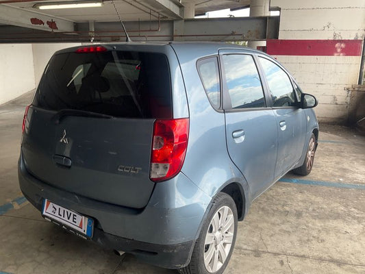 Mitsubishi Colt 1.1 Basis 2009 – снимка 2