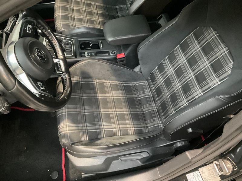 Volkswagen Golf VII 2.0 TDI GTD BlueMotion Tech 2016 – снимка 25