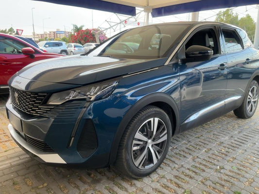 Peugeot 3008 1.5 Blue-HDi Allure Pack 2023 – снимка 2