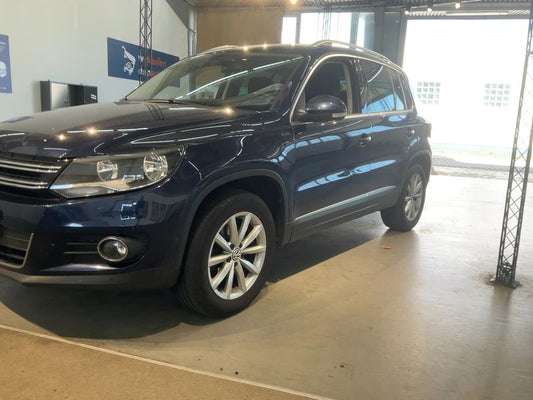 Volkswagen Tiguan 2.0 TDI Sport & Style 4Motion BlueMotion Tech 2016 – снимка 2