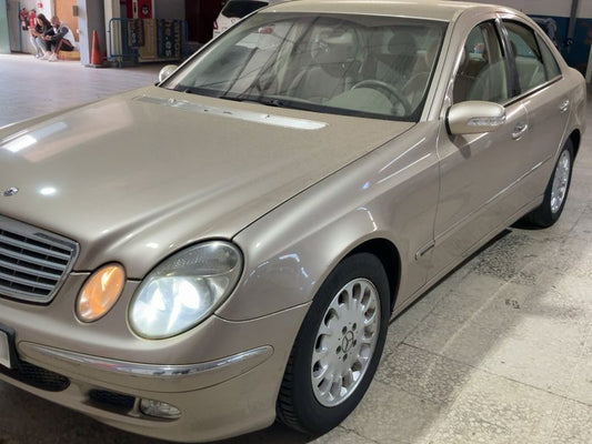Mercedes-Benz E-Klasse E 270 CDI Elegance 2004 – снимка 2