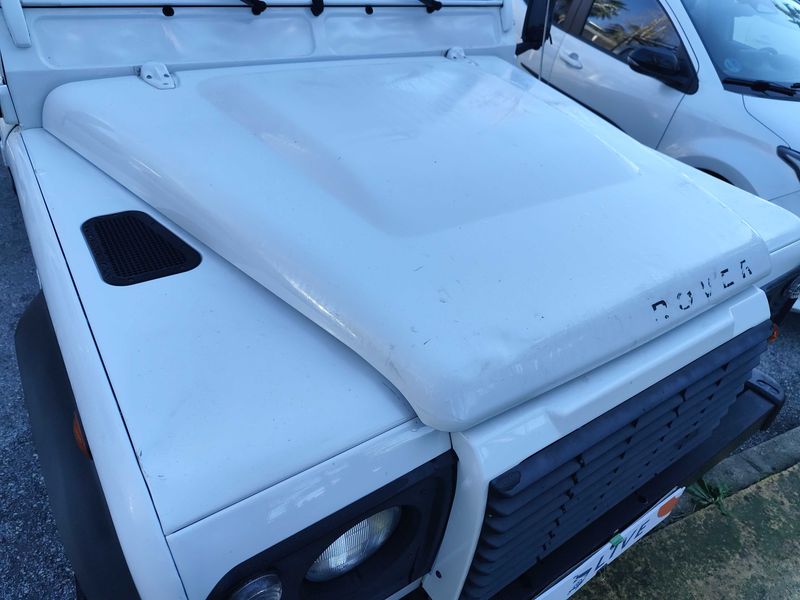 Land Rover Defender 2.2 Td4 110 SE Station Wagon 2013 – снимка 32