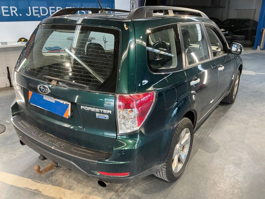 Subaru Forester 2.0 Diesel Comfort 2012 – снимка 2