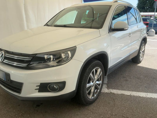 Volkswagen Tiguan 2.0 TDI Sport & Style 4Motion BlueMotion Tech 2016 – снимка 2