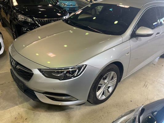 Opel Insignia Sports Tourer 1.6 CDTI DPF Innovation 2019 – снимка 2