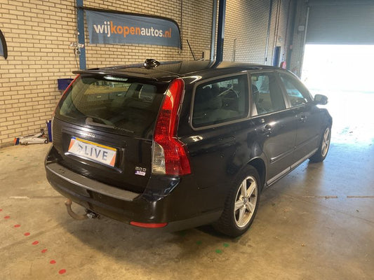 Volvo V50 2.0 D 2008 – снимка 2