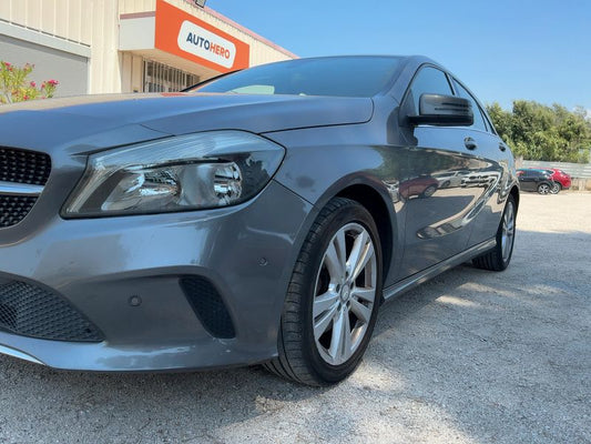 Mercedes-Benz A-Klasse A 180 BlueEfficiency Urban 2016 – снимка 2
