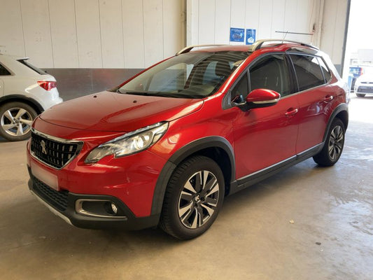 Peugeot 2008 1.2 e-VTi Allure 2017 – снимка 2