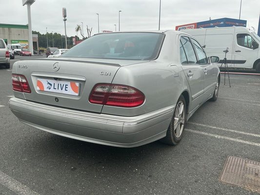 Mercedes-Benz E-Klasse E 320 CDI Avantgarde 2000 – снимка 2