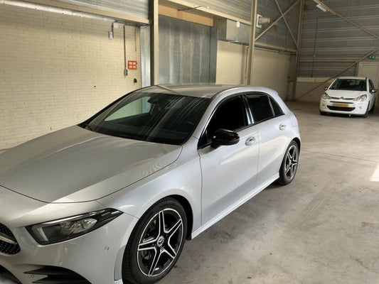 Mercedes-Benz A-Klasse A 180 AMG Line 2019 – снимка 2