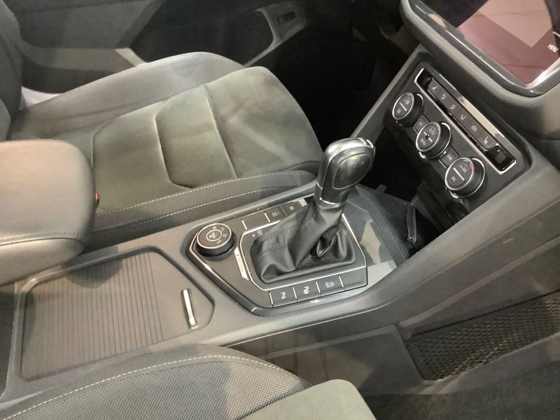 Volkswagen Tiguan Allspace 2.0 TDI Highline 4Motion 2019 – снимка 26