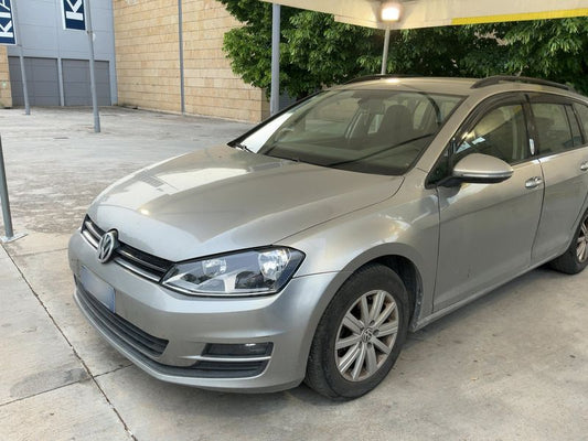 Volkswagen Golf VII 1.6 TDI Trendline BlueMotion Tech 2014 – снимка 2